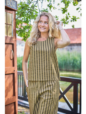 Black Colour Top - Army - Toppe til dame - Sommertoppe mm. - Black Colour Black Colour Top - Army - Toppe til dame - Sommertoppe mm. - Black Colour