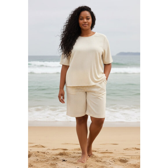 Cassiopeia shorts - Plus size bukser til kvinder - CASSIOPEIA