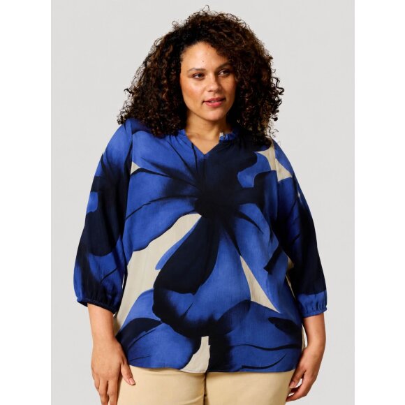Zhenzi Bluse - Blå - Overdele til Plus size - Zhenzi Zhenzi Bluse - Blå - Overdele til Plus size - Zhenzi