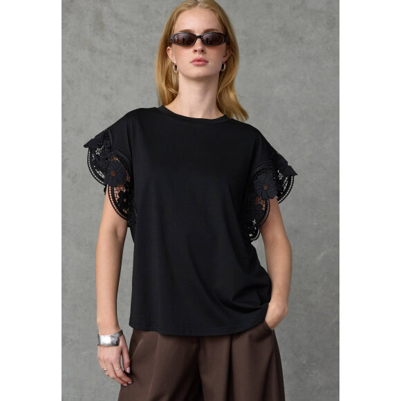 Love & divine t-shirt - sort - Dame - T-shirts - love & divine