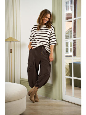 Marta Bluse - off/brun - Dame - Bluser - MARTA Marta Bluse - off/brun - Dame - Bluser - MARTA