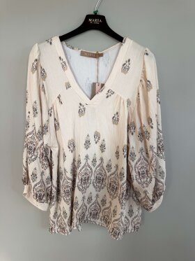 Marta Bluse - off white - Dame - Bluser - MARTA