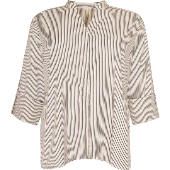 Cassiopeia bluse - Nanessi - off/brun - Overdele til Plus size - CASSIOPEIA