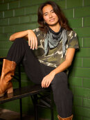 Black Colour t-shirt - Zelda - army camouflage - Dame - T-shirts - Black Colour