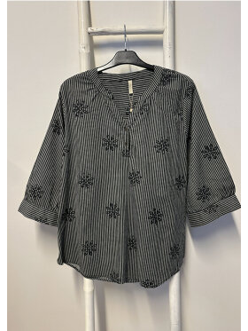 Cassiopeia bluse - Elissa - Grey combi - Overdele til Plus size - Cassiopeia Cassiopeia bluse - Elissa - Grey combi - Overdele til Plus size - Cassiopeia
