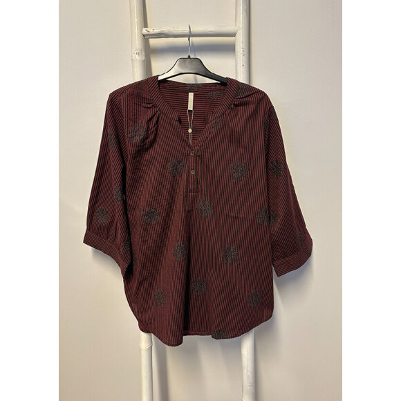 Cassiopeia bluse - Elissa - bordeaux combi - Overdele til Plus size - Cassiopeia